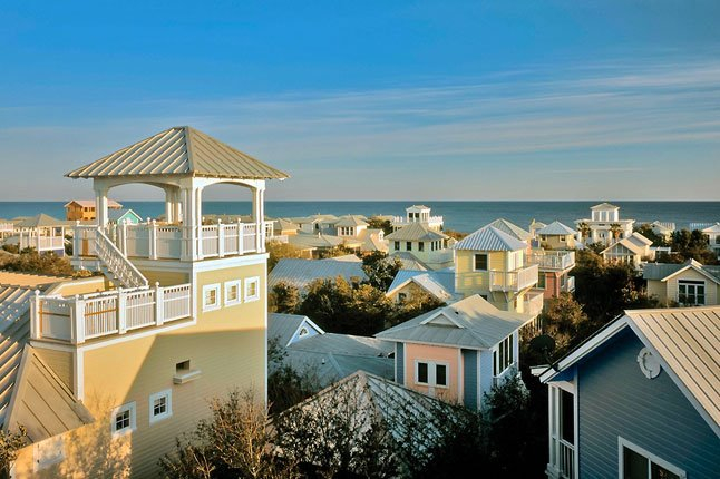 A view of the pastel houses of Seaside.